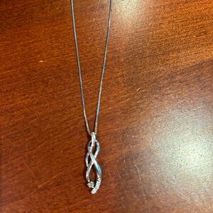 Kay jewelers sterling silver and diamond necklace 16”